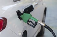Ina i Petrol uveli ograničenje točenja do 300 litara goriva