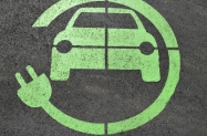 Renault znatno ublažio ambicije za punionice električnih vozila u Europi