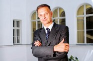Kova�ev: 58 posto kredita plasirali smo za investicije