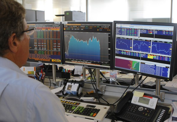 EU tr�i�ta INTRADAY: Pod pritiskom zbog pada cijena nafte