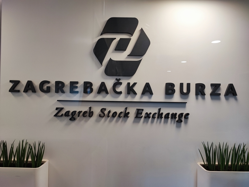 ZSE INTRADAY: U opreznom trgovanju Crobexi blago pali ZSE INTRADAY: U opreznom trgovanju Crobexi blago pali