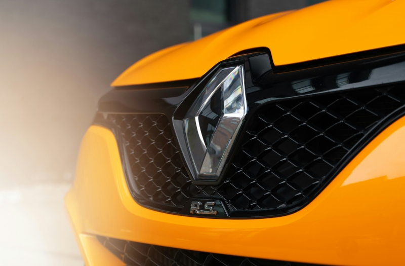 Renault najavljuje otkaze za 800 in�enjera