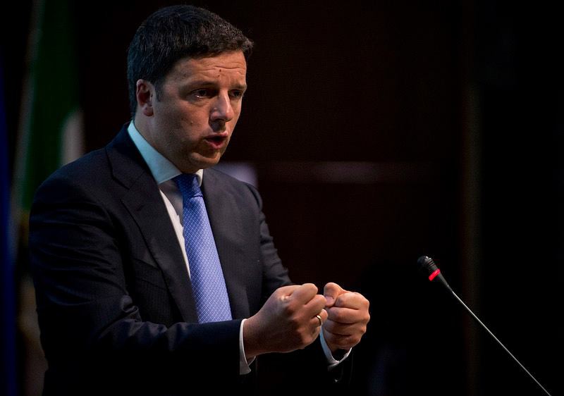 Renzi najavio smanjenje poreza dok EU preispituje talijanski prora�un