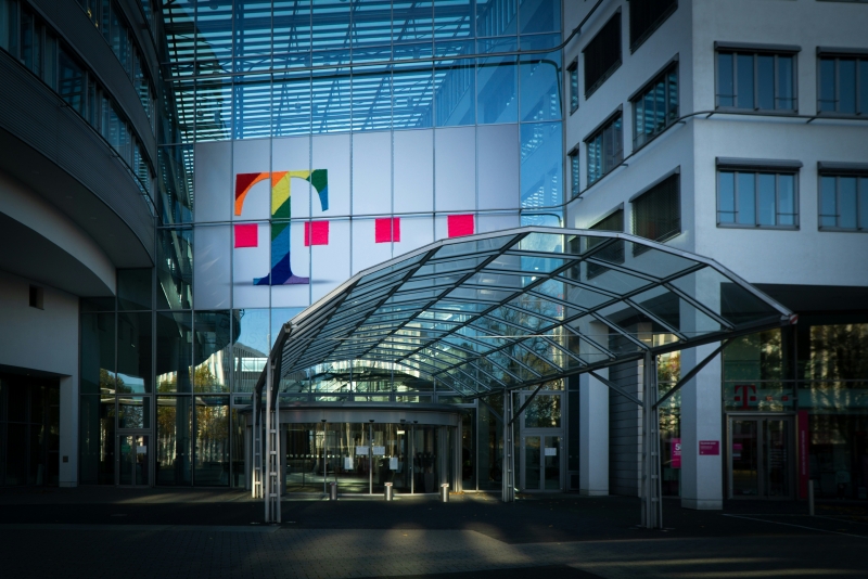 Deutsche Telekom s blago uve�anim prihodom u 2025.