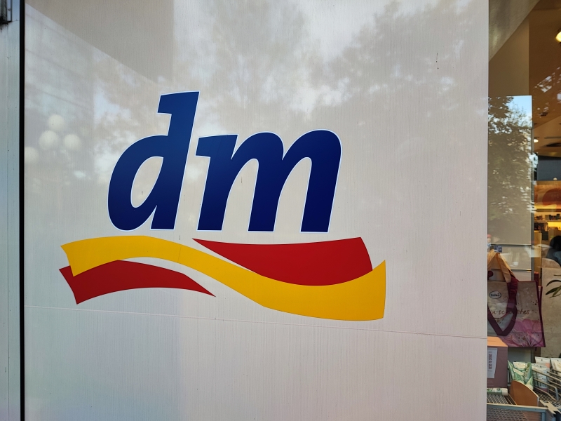 dm Hrvatska povećao promet za 10,04 posto, na 571,06 milijuna eura dm Hrvatska povećao promet za 10,04 posto, na 571,06 milijuna eura