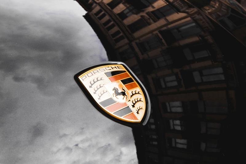 Porsche očekuje znatno slabije rezultate u ovoj godini Porsche očekuje znatno slabije rezultate u ovoj godini